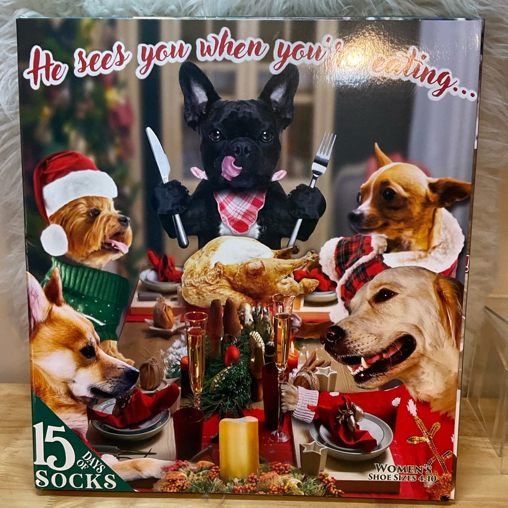 🎄“He Sees You When You're Eating” 15 Days of Dog Theme Socks AdventCalendar - Picture 10 of 11
